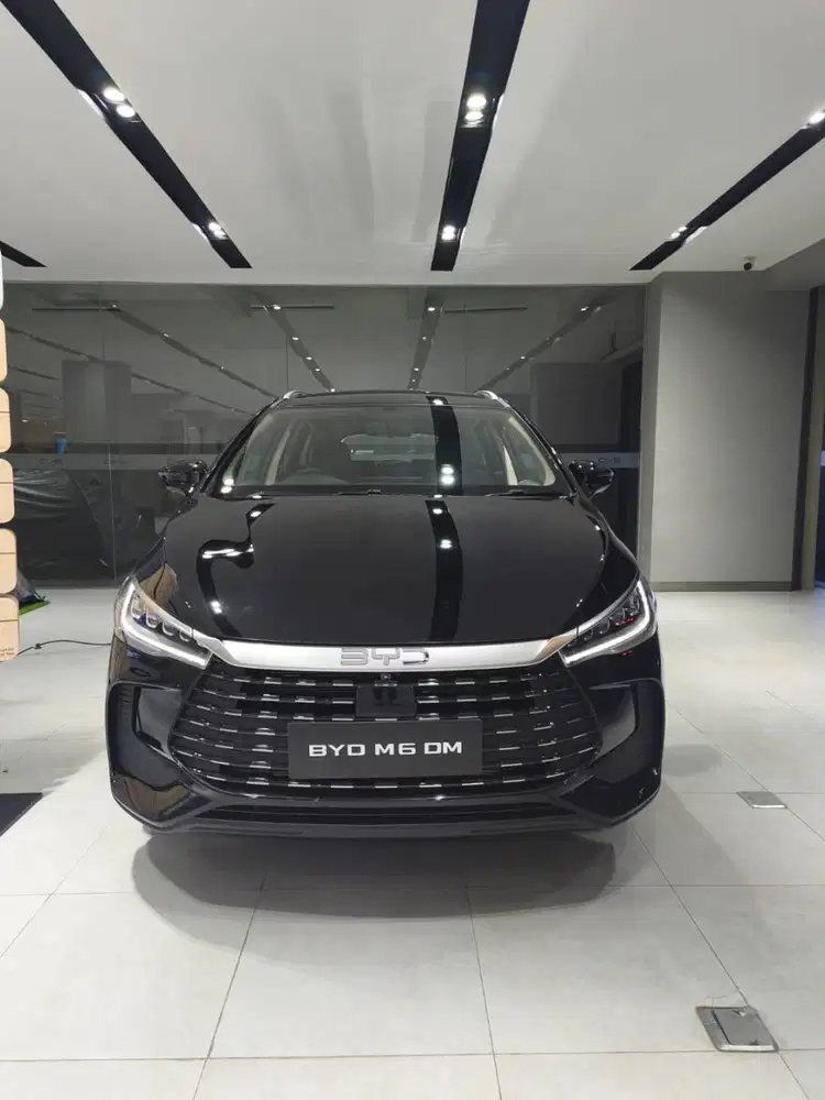 [Mobil Baru] BYD M6 DUAL MODE BISA LISTRIK BENSIN JARAK TEMPUH 1200 KM