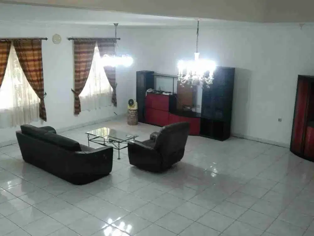 Dijual Rumah Bagus Siap Huni di Graha Hijau Ciputat