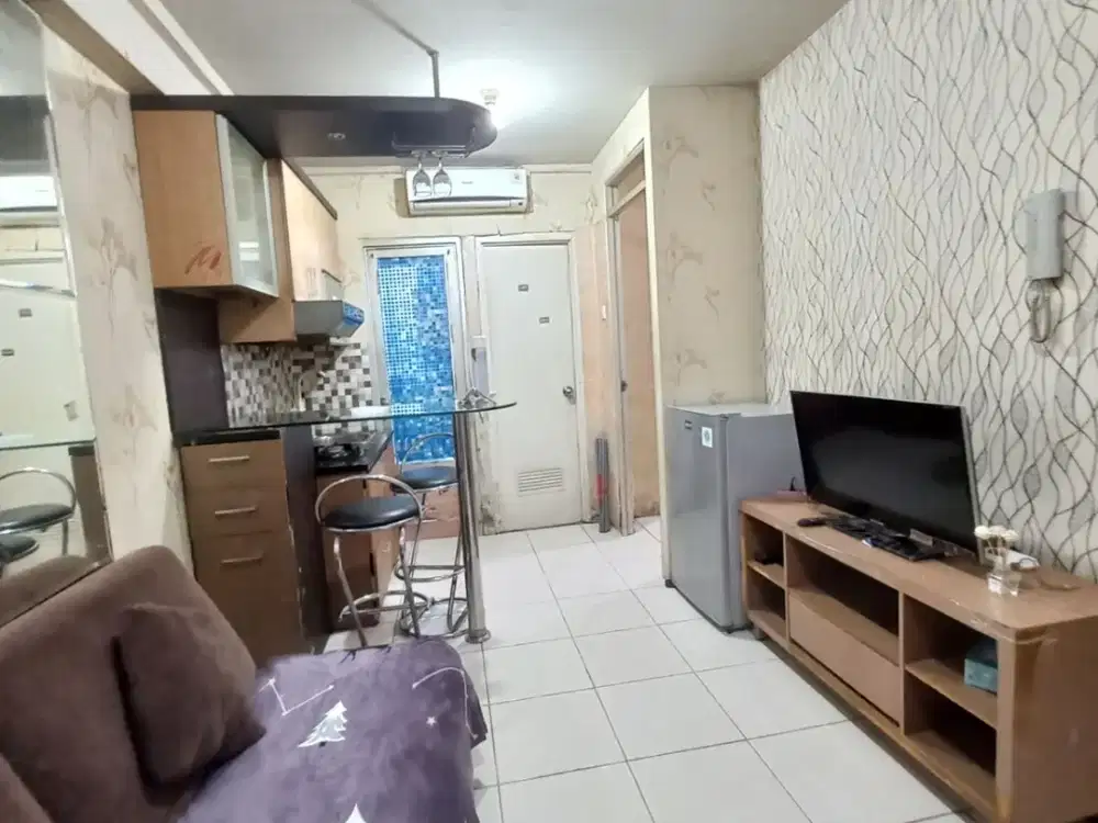 Sewa apartemen gading nias fully furnished bulanan tahunan emerald lt 11