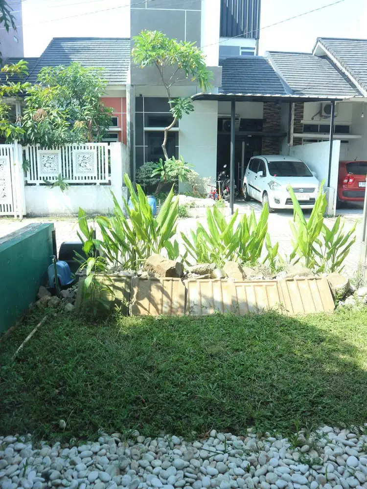 DISEWAKAN RUMAH DI GDC, DEPOK