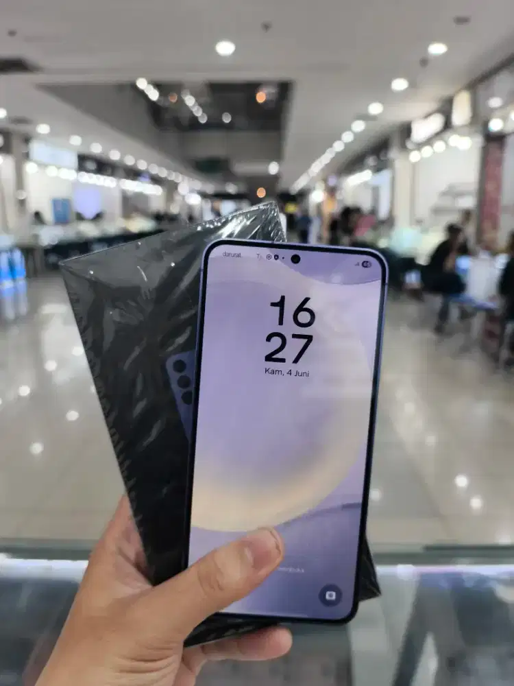 Samsung S24 8/256 violet