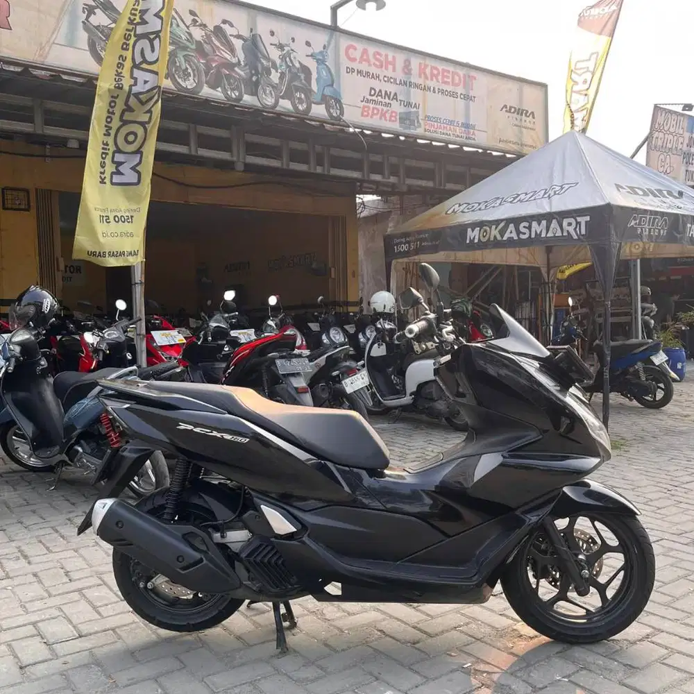 HONDA PCX 160 CBS 2023 LIKE NEW