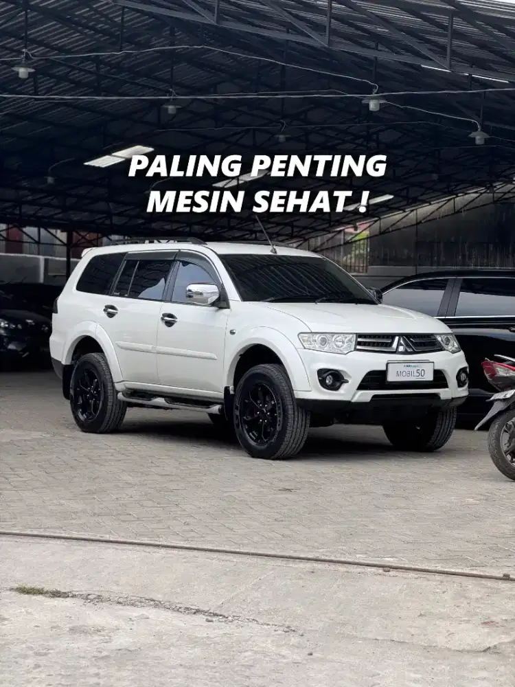 (DP 41 JT) MITSUBISHI PAJERO SPORT EXCEED AT 2013/2014