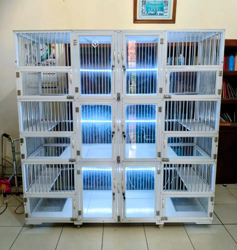 Kandang Kucing Aluminium Preloved BSH British Persia Bongkar Pasang