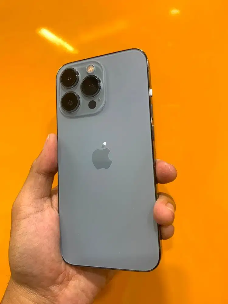iPhone 13 Pro 256GB Garansi Resmi iBox Battery Health 89%