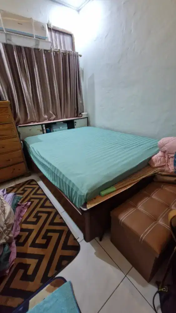 Tempat Tidur kayu Jati