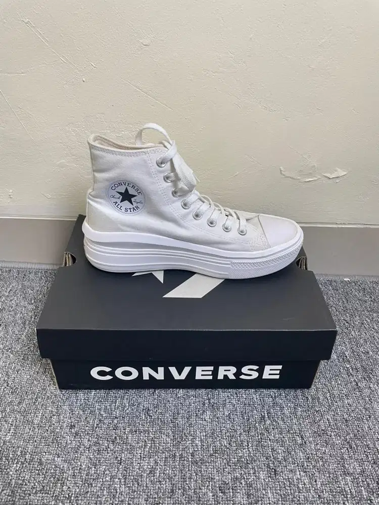 Di jual Sepatu converse ORI