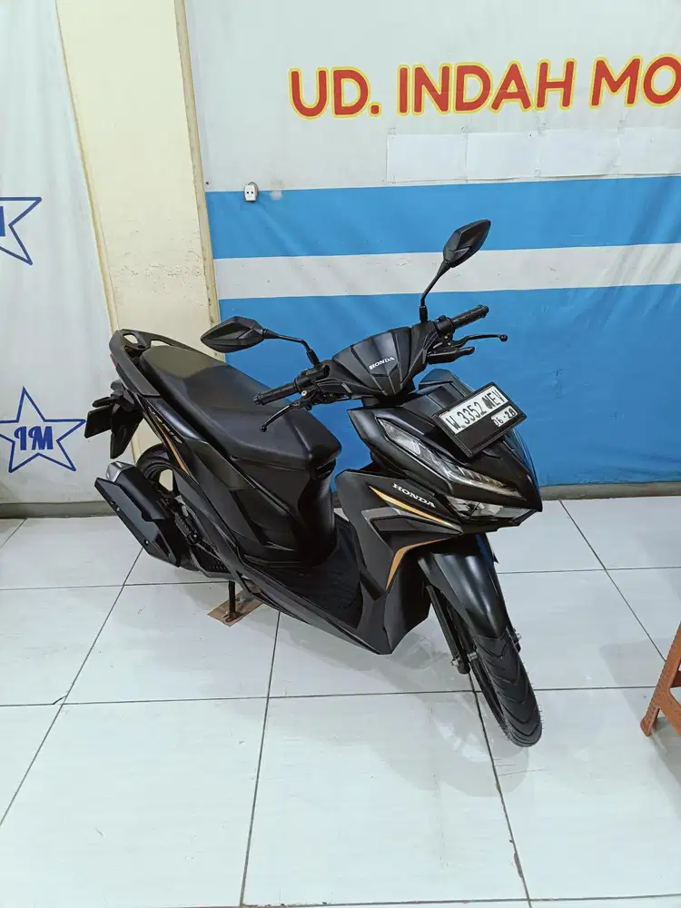 Cc125 Honda VARIO ESP CBS ISS EXCLSV FI ECO 125 2023 KM 3000 ISTIMEWA