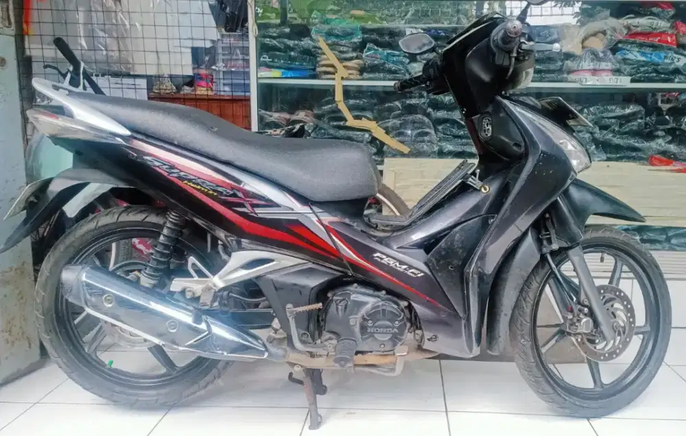 Bismillah di jual supra x 125 helmin