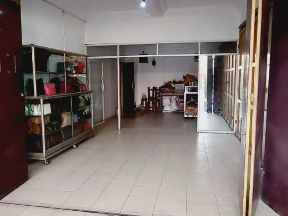Rumah Tinggal Plus Toko Siap Huni di Antapani Bandung