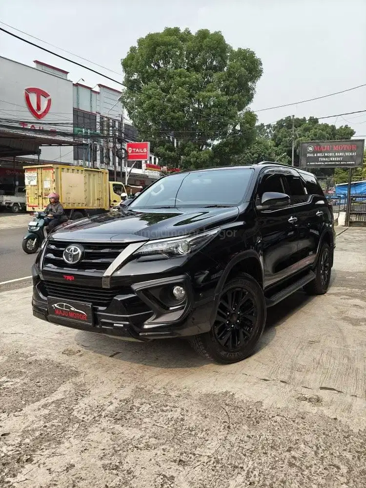 PERFECT! TOYOTA FORTUNER TRD 2019 KICK SENSOR