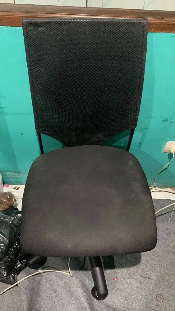 KURSI HIDROLIC HITAM