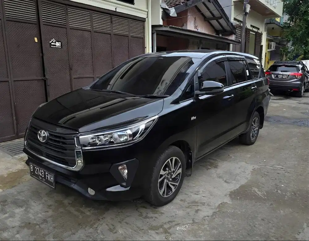 Toyota Kijang Innova Inova Reborn G AT Matic Tahun 2022 Hitam , 2021