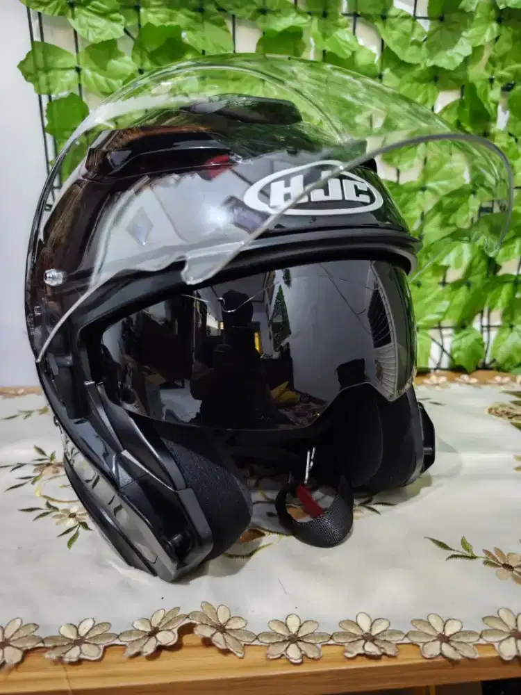 Helm HJC F31 black XL