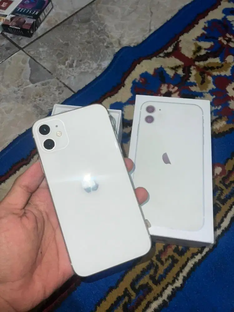 IPHONE 11 64 GB