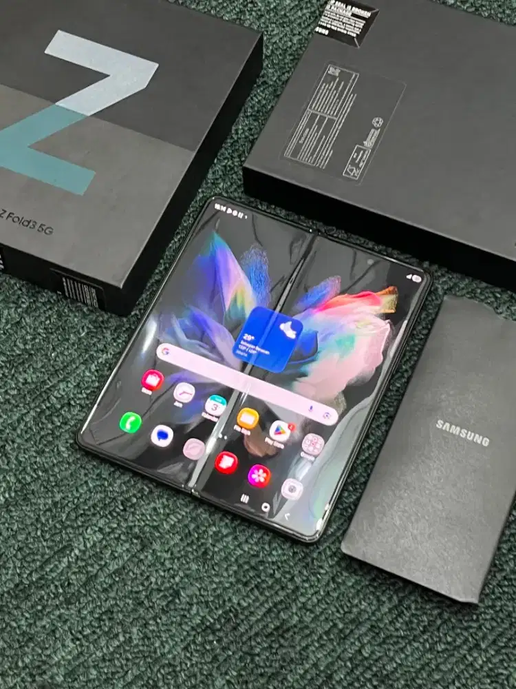 Samsung z fold 3 12/256 lengkap