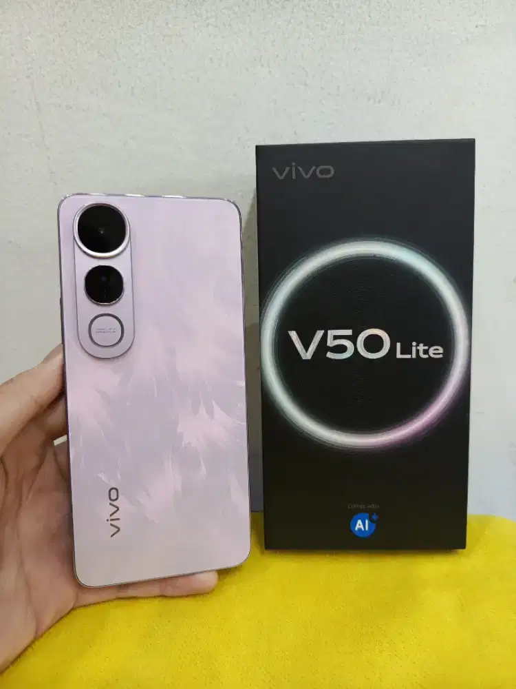 Vivo V50 Lite 8/256 Mulus seperti baru, Fullset Ori, Nominus