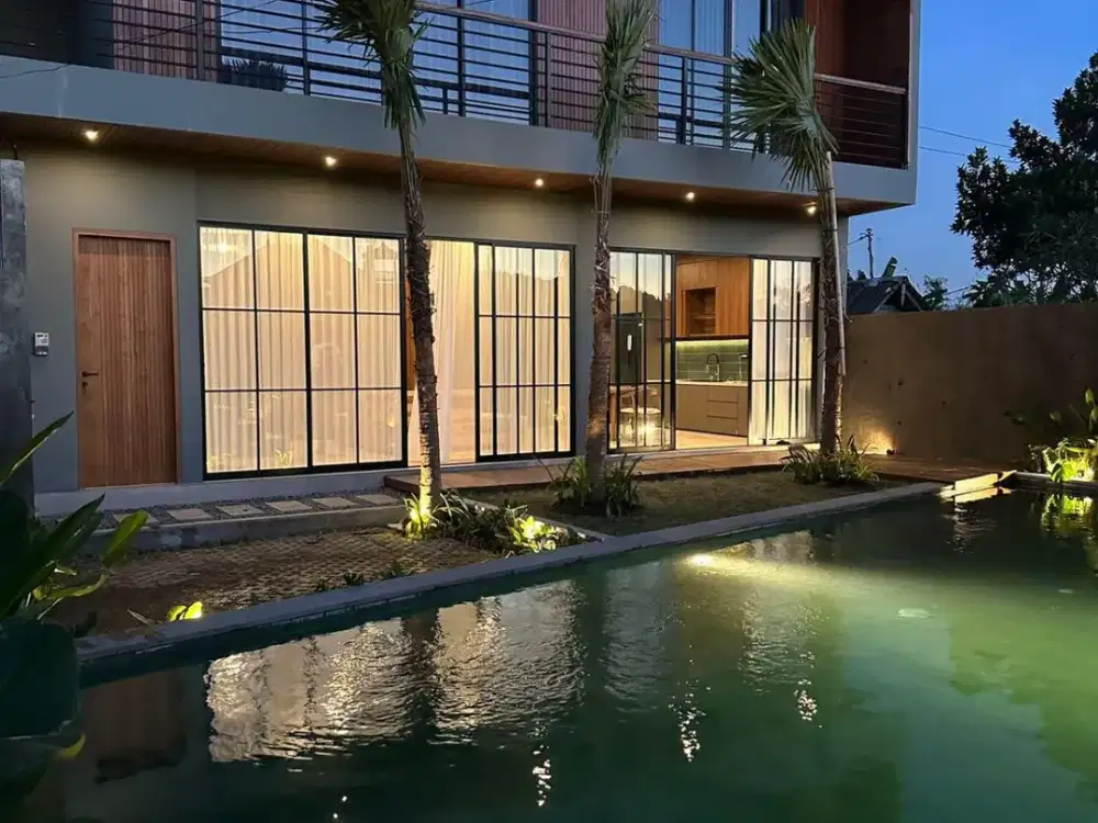 Dijual Villa 2 Kamar Tidur dengan Desain Modern Elegan dan Super Big Pool di Munggu