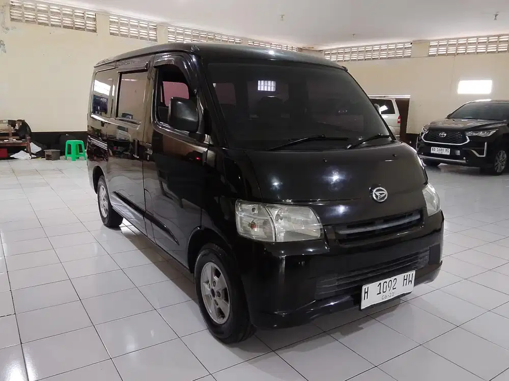 GRANMAX MINIBUS 1.3 2012