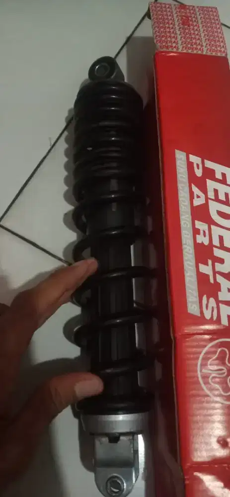 Jual shock breaker copotan Honda beat msh fungsi baik ok minat pm