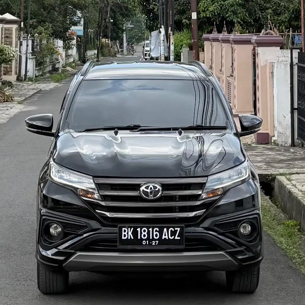 Toyota Rush GR Sport 1.5 Manual 2021