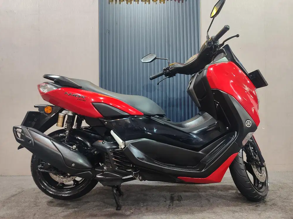 Nmax 155 VVA 2023 Connected istimewa mulus terawat siap pakai...