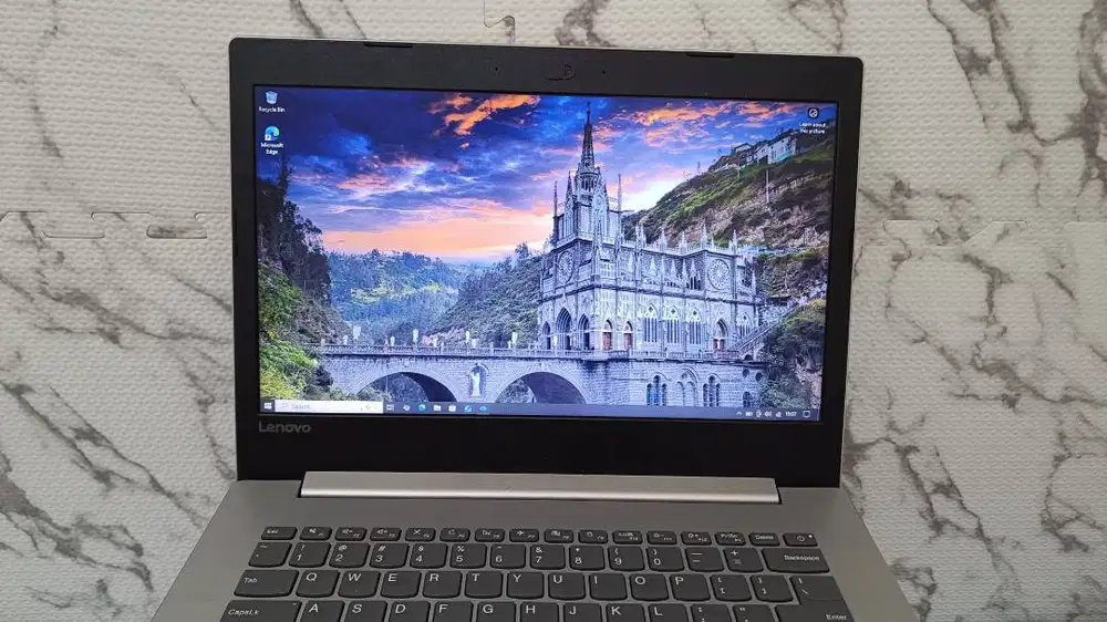 Lenovo Ideapad AMD A9 16/320