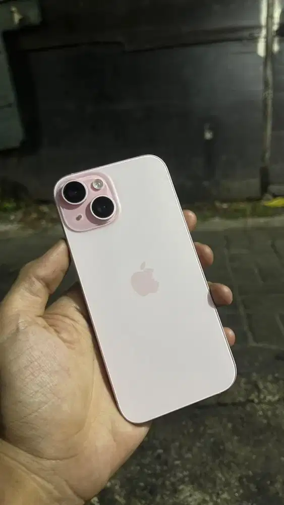 iPhone 15 Pink 128GB Simlock