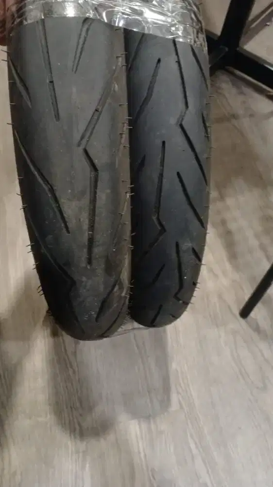 Ban bekas metic 90/14 ( firelli ' diablo rosso)