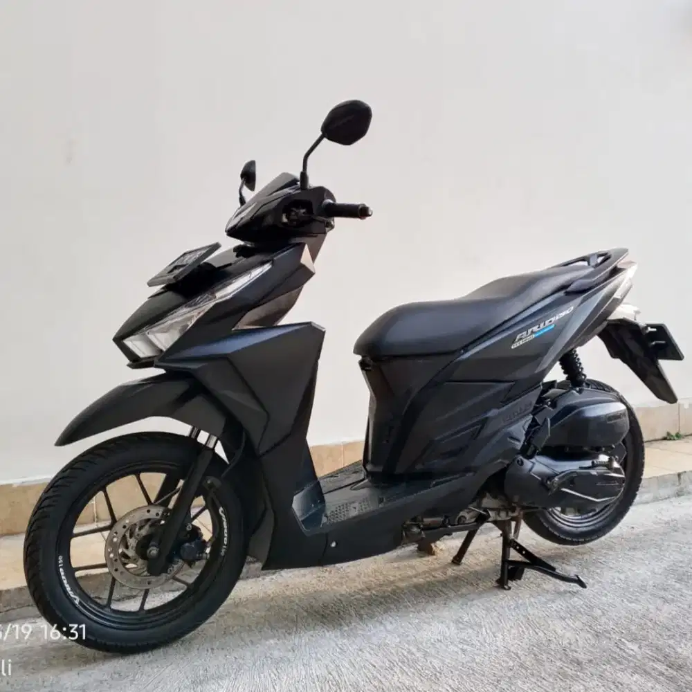 HONDA VARIO 150 OLD TAHUN 2015 CASH ONLY ( FREE BALIK NAMA )