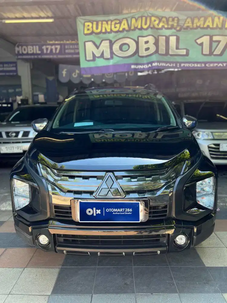 MITSUBISHI 2021 XPANDER CROSS  1.5  HITAM KEYLES
JEMURSARI MOBIL 1717