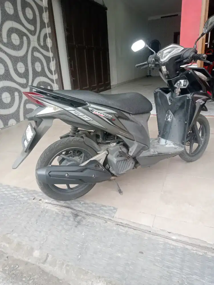 Vario kzr 2012 plat bandung