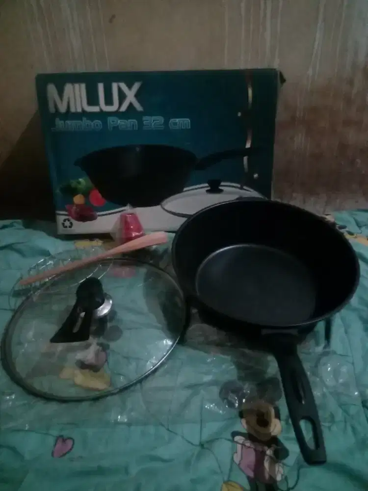 Panci Milux Jumbo Pan 32 cm