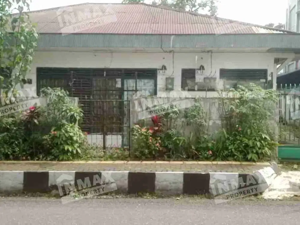 Rumah luas Pusat Kota Wonosobo Dekat Rita Pasaraya, Pusat Kuliner dan Pecinan SHM