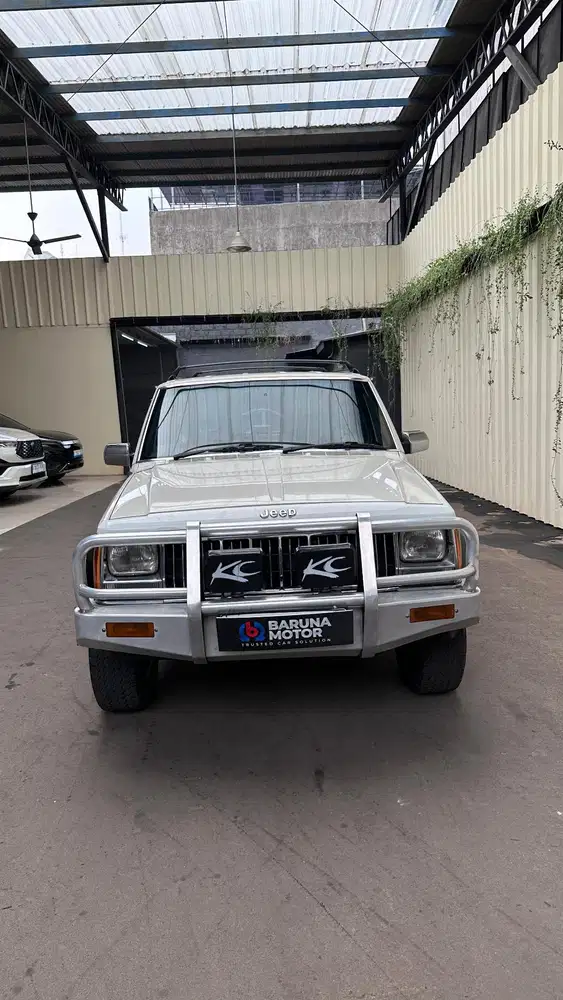 [ LOW KIOLEMETER ] CHEROKEE XJ SPORT 4.0 1994