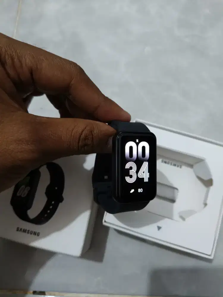 Di jual samsung galaxy Fit 3