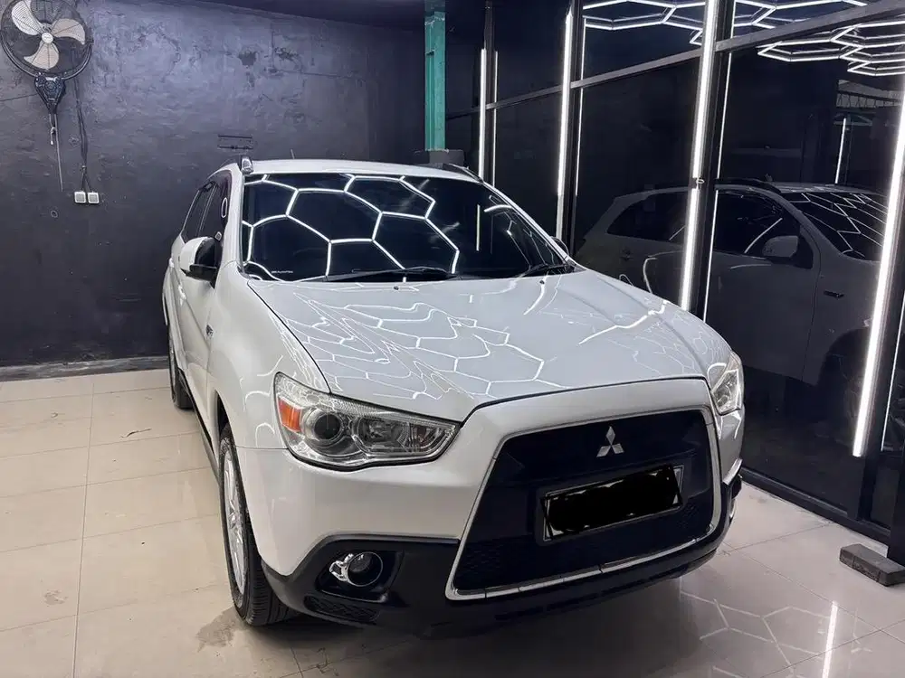Mitsubishi Outlander Sport (2013)