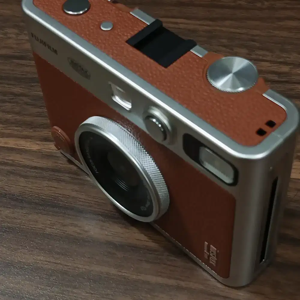 KAMERA POLAROID INSTAX MINI EVO MULUS MURAH