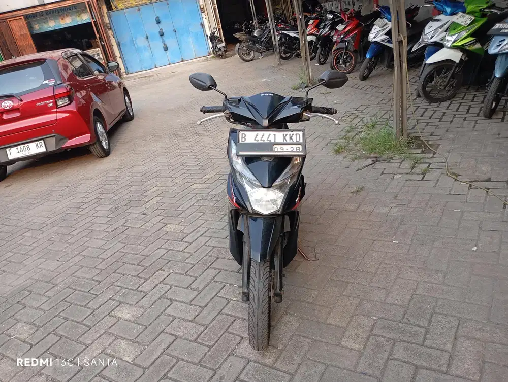 [PROMO] Honda beat eco Tahun 2018 Surat komplit