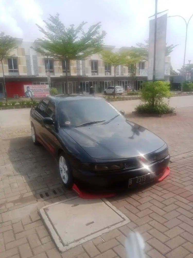 Dijual Mitsubishi Galant Lele V6 M/T Tahun 1996