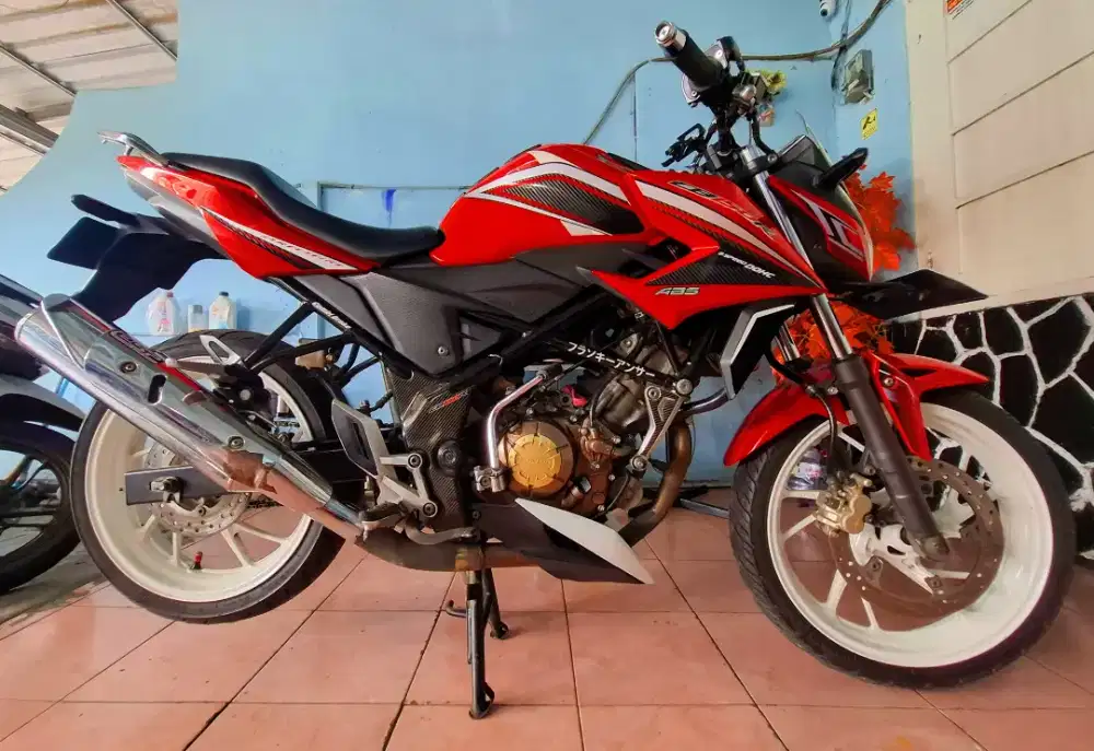 Honda CB 150 R  Merah 2017
