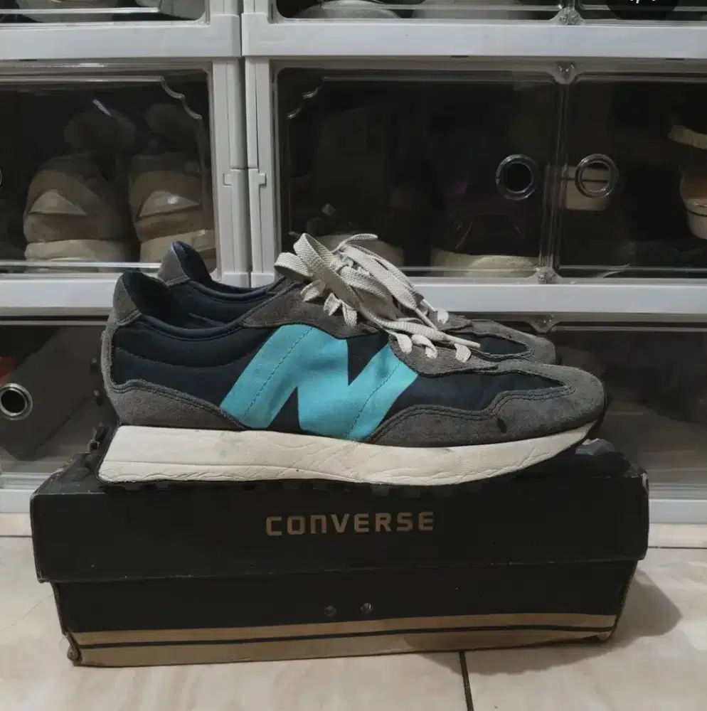 New balance 327