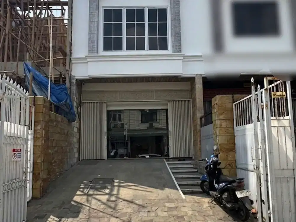 Ruko 3 lantai Pluit Karang Cantik Muara Karang Jakarta Utara