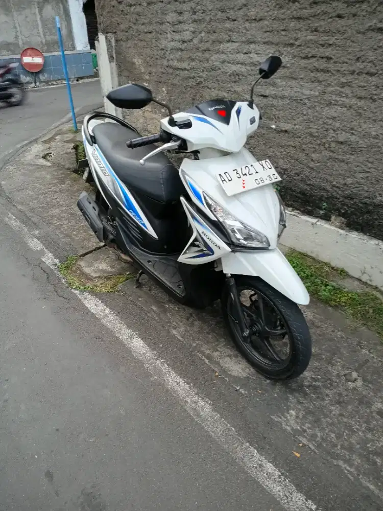 Vario Led 2015 AD skh msn krg bdy ori s/pakai msn bdy bagus masih ada