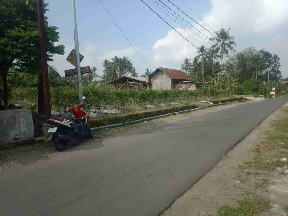 Tanah Asri Di jl. Kaliurang km 14 Dekat Kopi Rolas dan Kampus UII