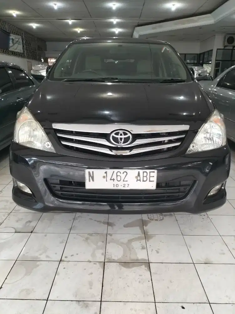 Toyota Kijang Innova 2.0 V luxury MT tahun 2010