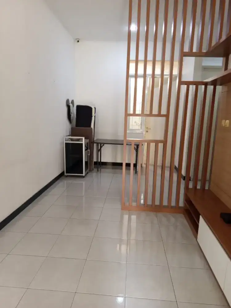 TKI V sommerville sewa murah