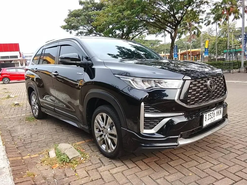 TOYOTA INNOVA ZENIX Q MODELISTA HYBRID 2023