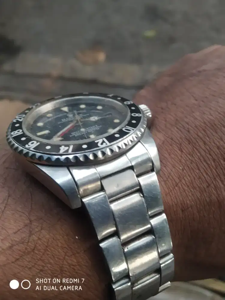 Jam tangan Rolex