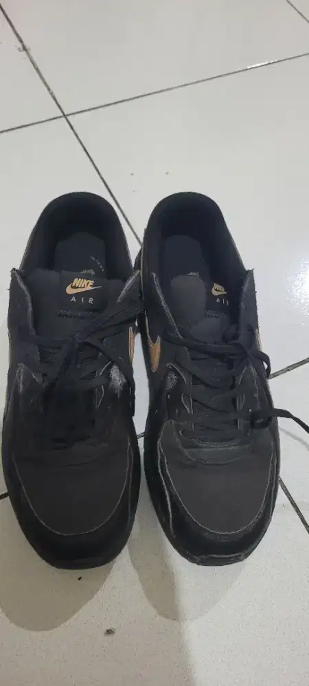 sneaker nike air max black praline